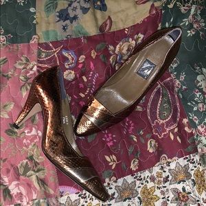 J. Renee pumps